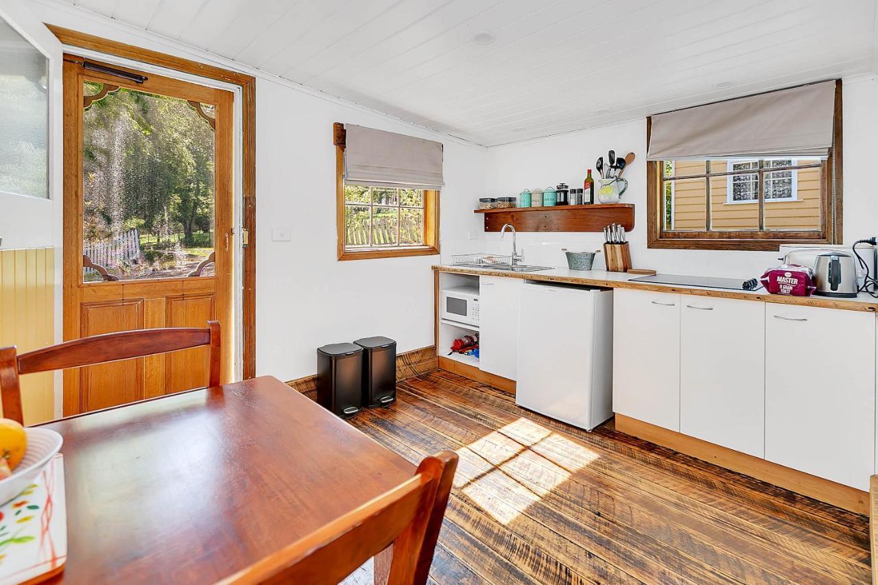 Blackwood Park Cottages Mole Creek Exteriör bild
